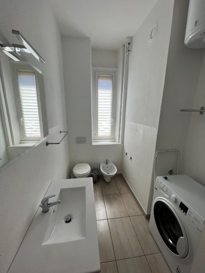 Apartment Via Treviso 6 Μιλάνο Εξωτερικό φωτογραφία